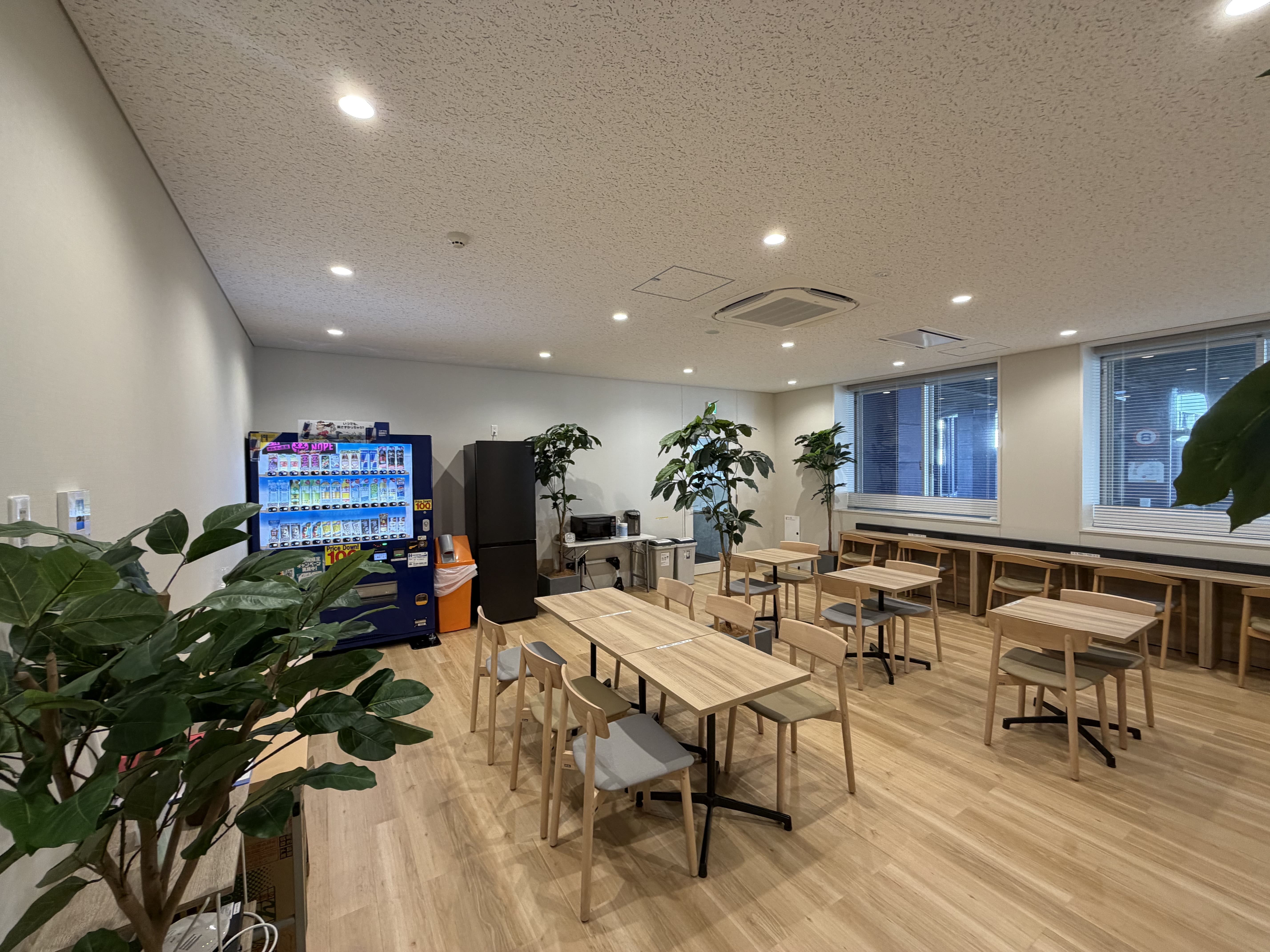 三郷ロジスティクスセンター カフェスペース